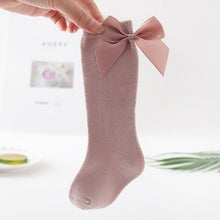 Load image into Gallery viewer, socks for toddlers
