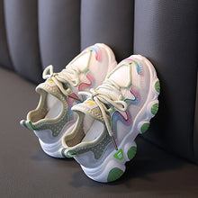 Load image into Gallery viewer, Spring Pod Sneakers
